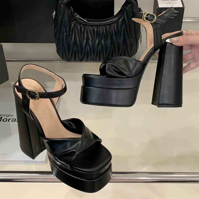 Talons "bratz"
